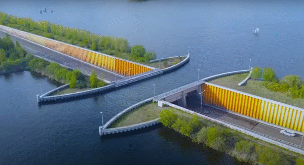 Veluwemeer_aquaduct_png_2048x1112 Test object